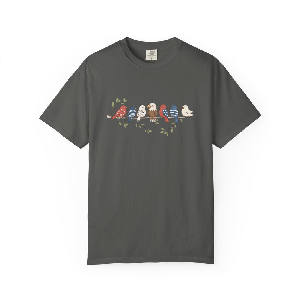 Patriotic Birds Shirt, 4th of July Bird Tee, Vintage Americana Dove Graphic Shirt, Red White Blue Star Print Tee, Independence Day Gift
