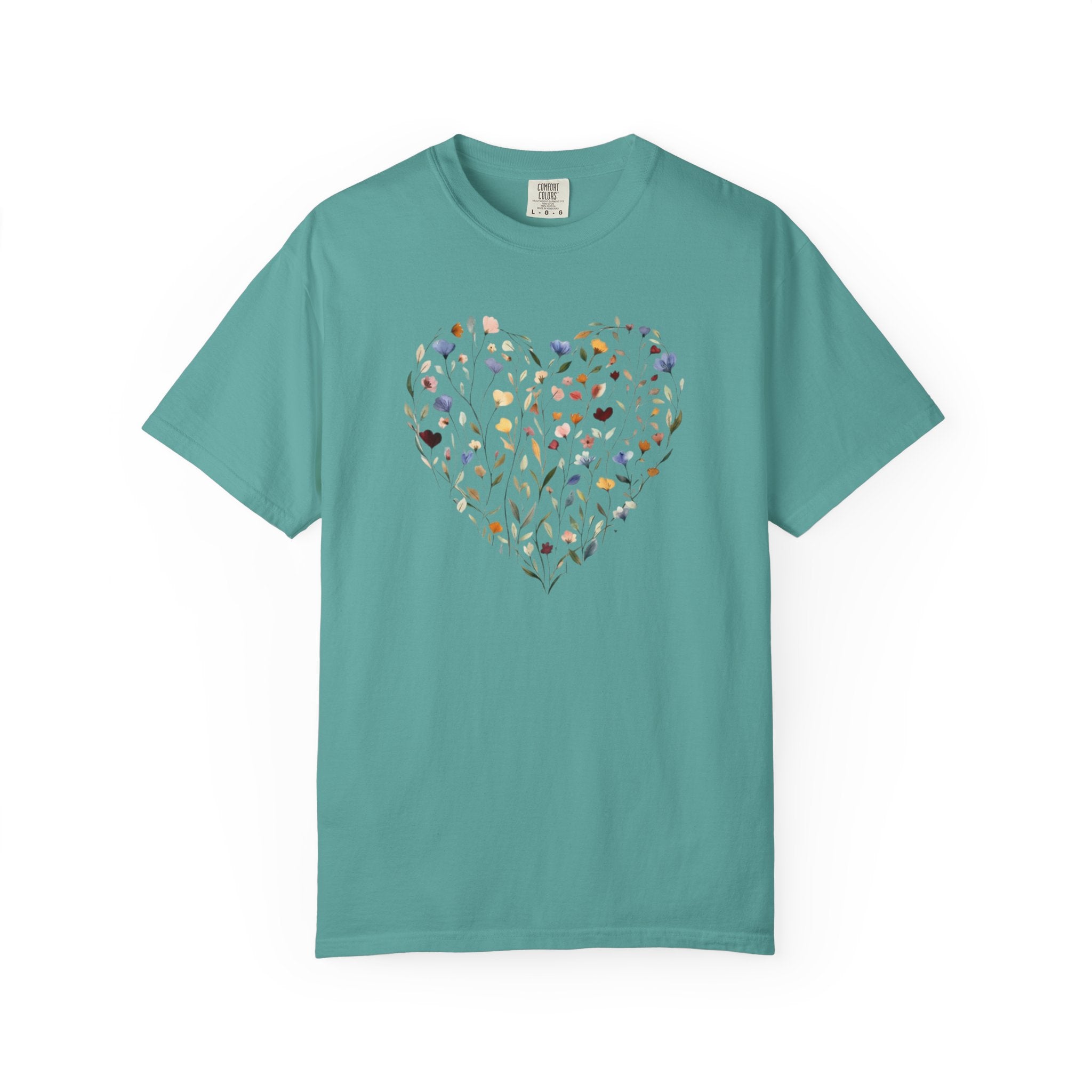Wildflower Heart Shirt, Vintage Floral Comfort Colors Tee, Boho Cottagecore Botanical T-Shirt, Nature Lover Gift for Her, Women Garden Tee