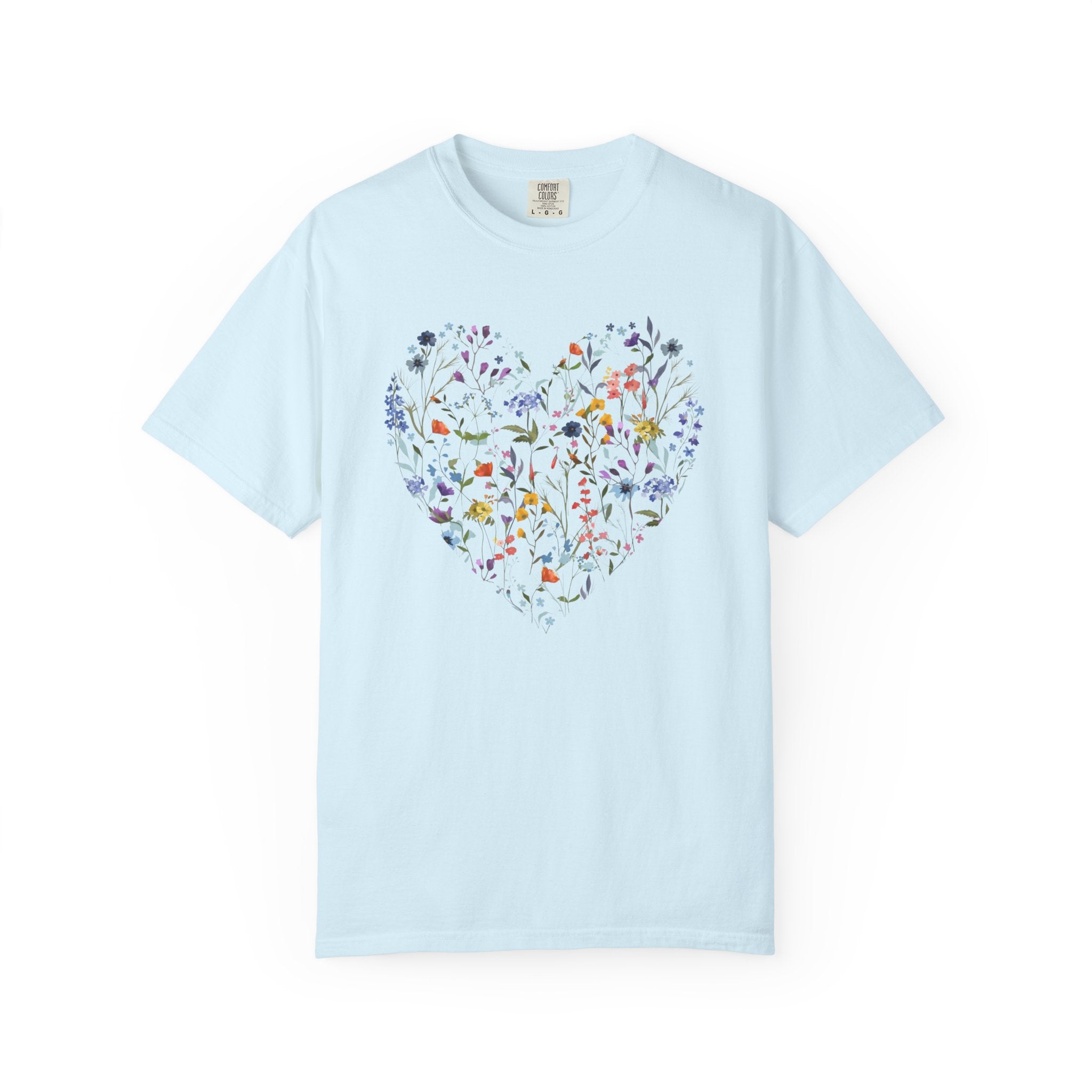 Wildflower Heart Shirt, Vintage Floral Comfort Colors Tee, Boho Cottagecore Botanical T-Shirt, Nature Lover Gift for Her, Women Garden Tee