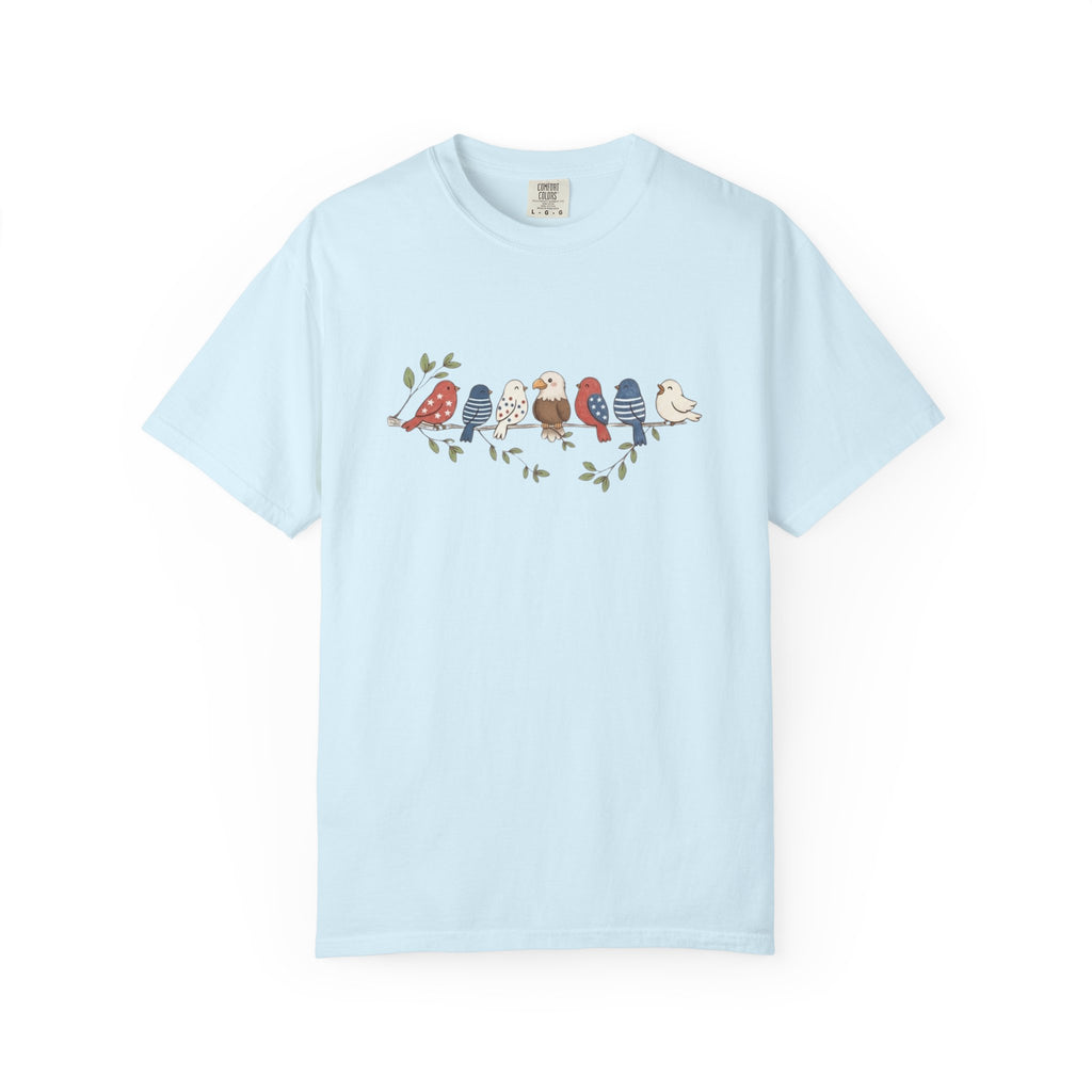Patriotic Birds Shirt, 4th of July Bird Tee, Vintage Americana Dove Graphic Shirt, Red White Blue Star Print Tee, Independence Day Gift
