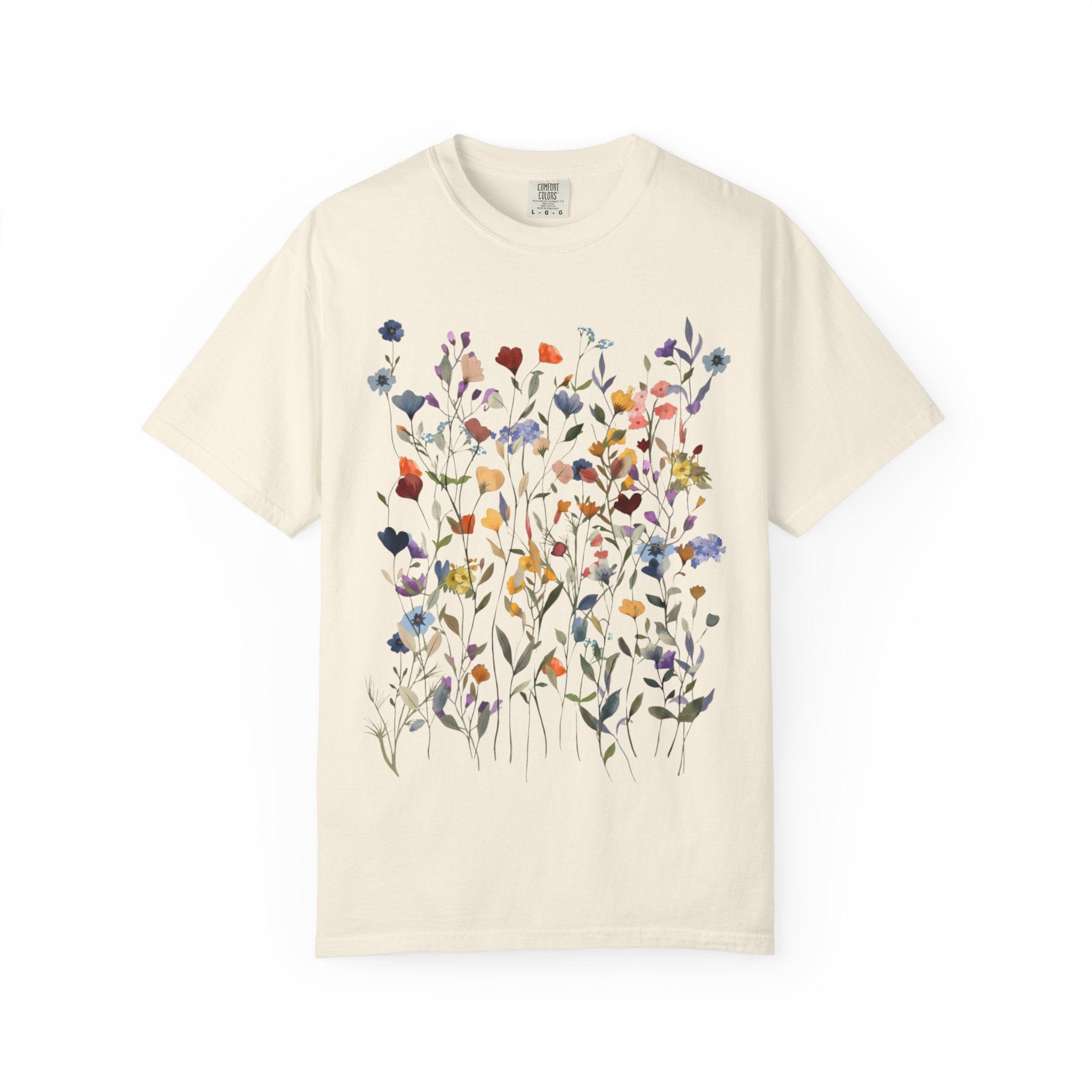 Wildflower Meadow Shirt, Pressed Flower Tee, Vintage Botanical Floral T-Shirt, Boho Cottagecore Comfort Colors, Nature Gift for Her Women