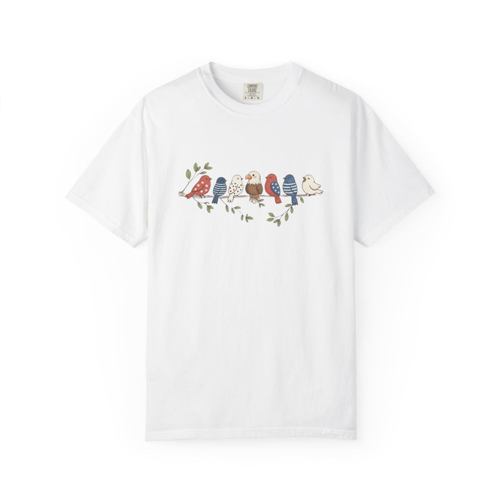 Patriotic Birds Shirt, 4th of July Bird Tee, Vintage Americana Dove Graphic Shirt, Red White Blue Star Print Tee, Independence Day Gift