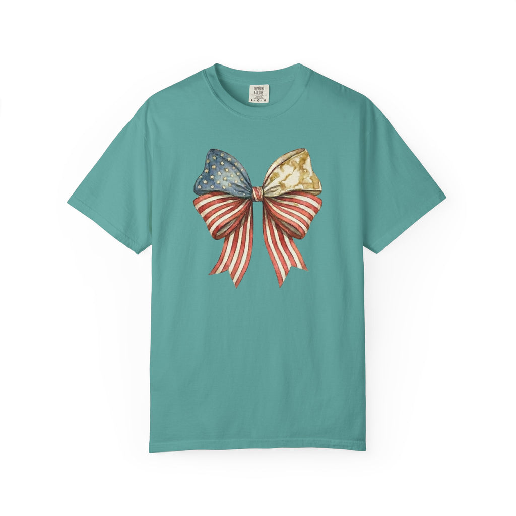 Vintage Patriotic American Golden Bow Ribbon T-Shirt, Independence Day Unisex Red White Blue Graphic Tee
