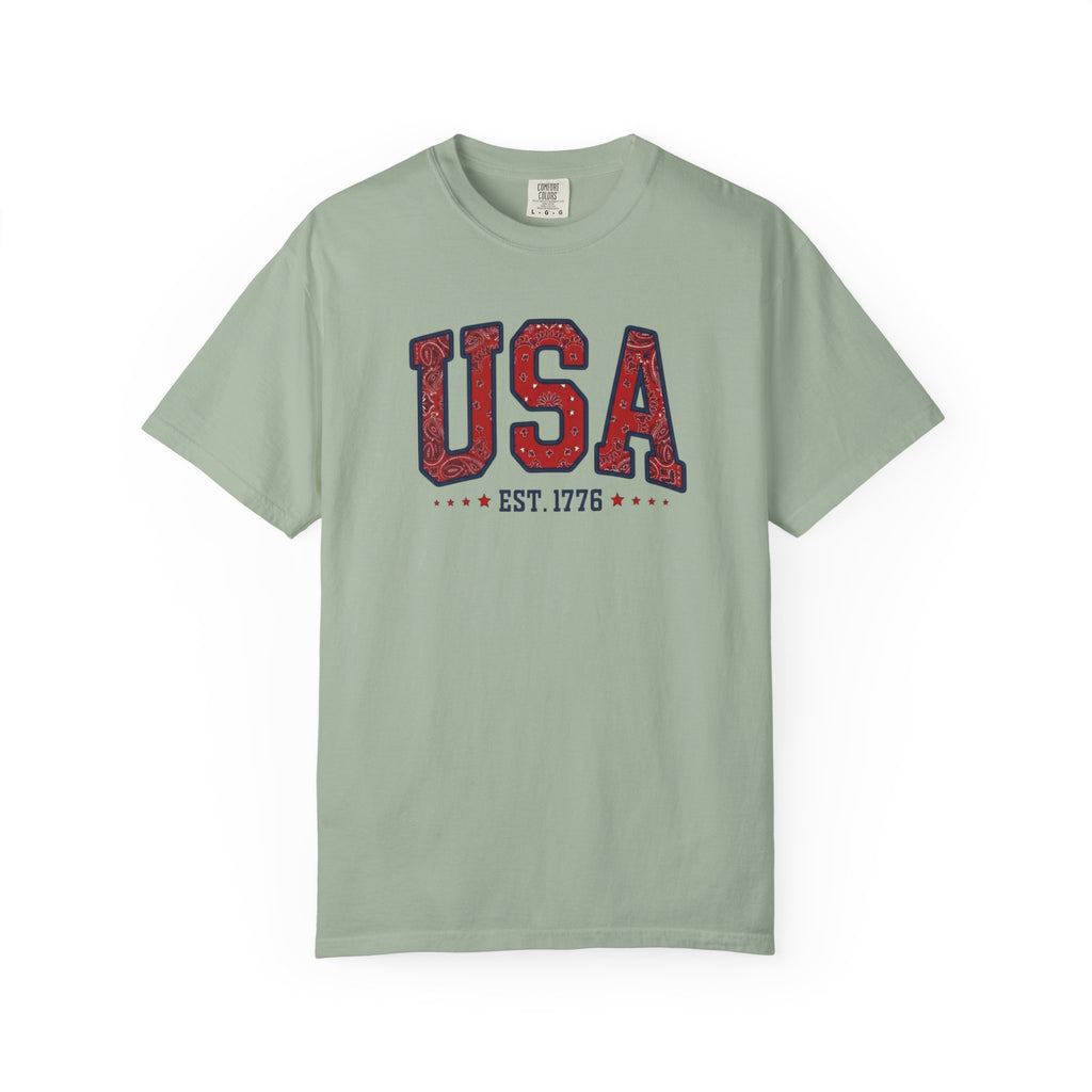 Vintage Patriotic American Bandana Print USA T-Shirt, Independence Day Unisex Red White Blue 1776 Graphic Tee