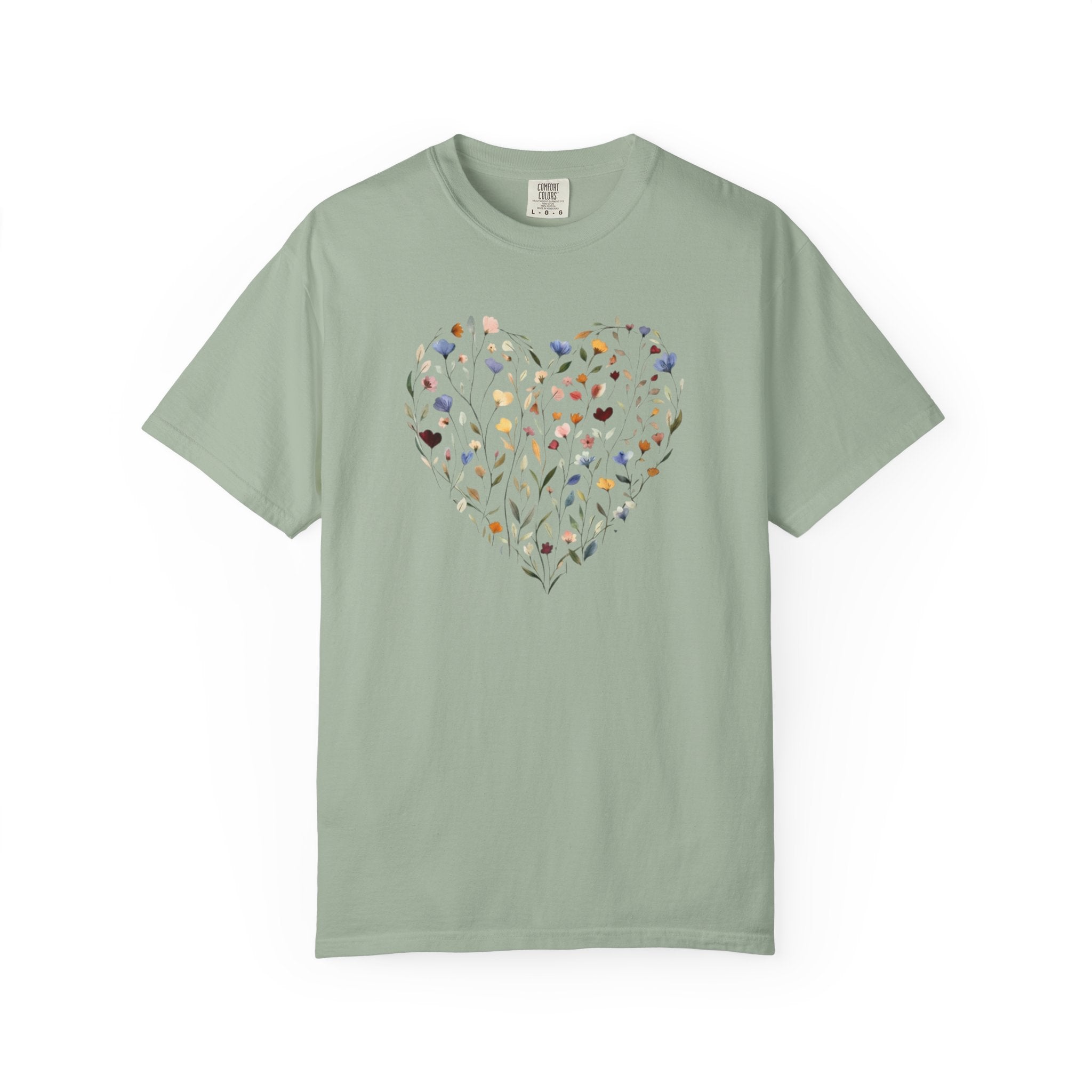 Wildflower Heart Shirt, Vintage Floral Comfort Colors Tee, Boho Cottagecore Botanical T-Shirt, Nature Lover Gift for Her, Women Garden Tee