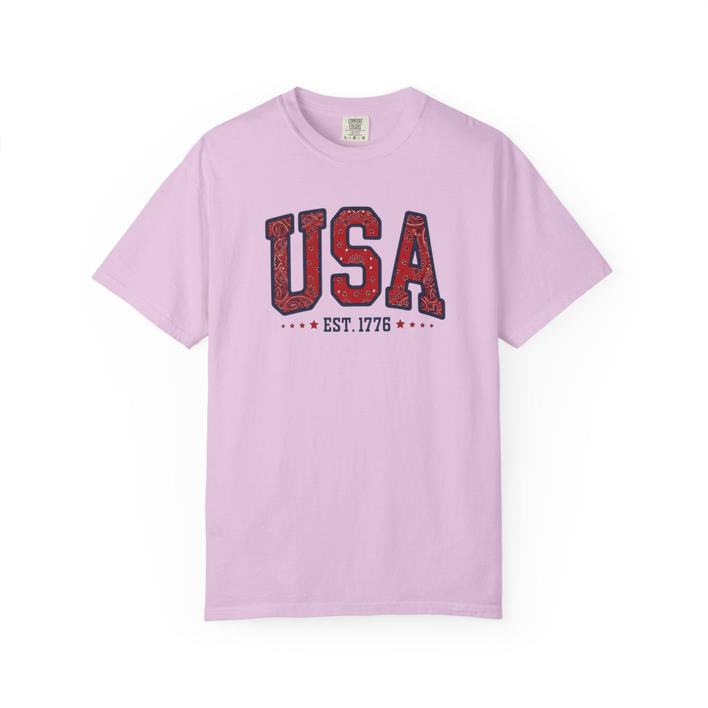 Vintage Patriotic American Bandana Print USA T-Shirt, Independence Day Unisex Red White Blue 1776 Graphic Tee