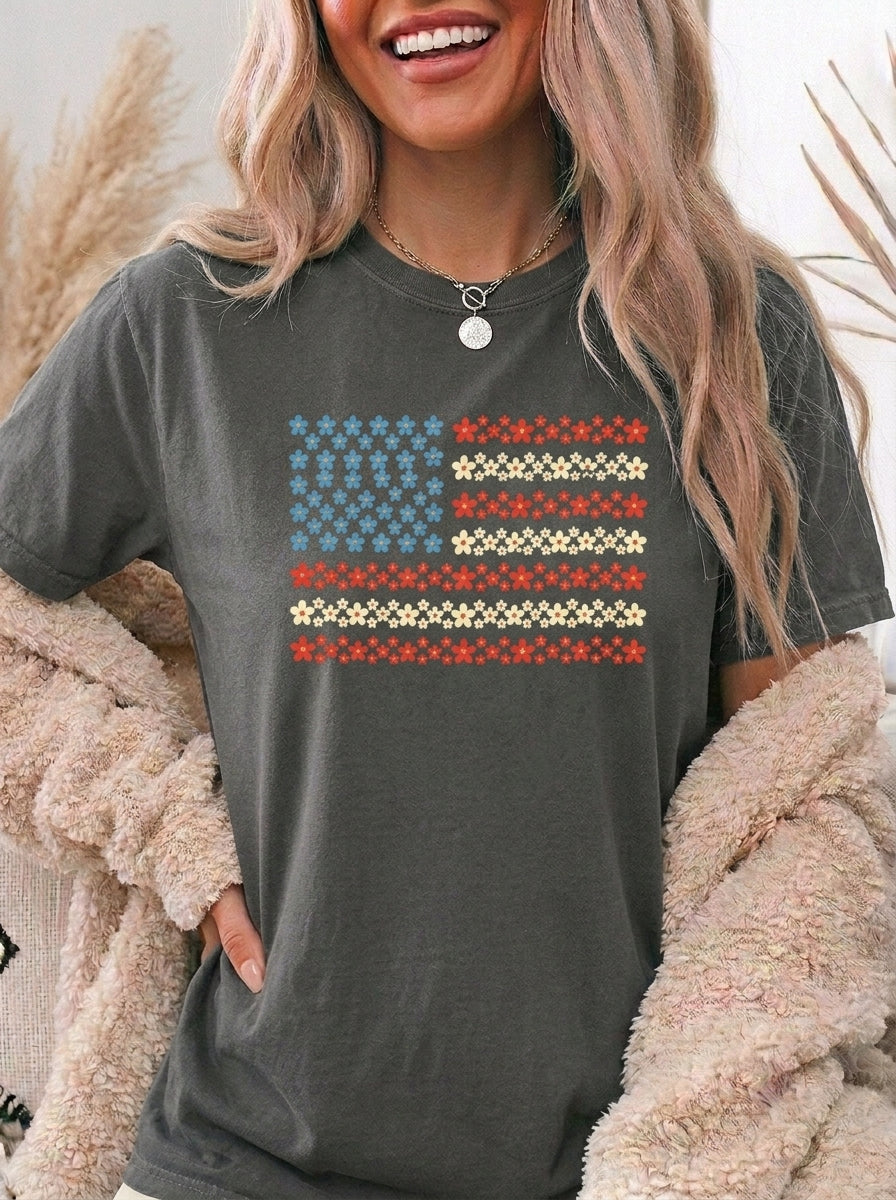 American Flag Shirt, Patriotic Star Print USA Tee, Vintage 4th of July Stars and Stripes Graphic Shirt, Independence Day Red White Blue Tee