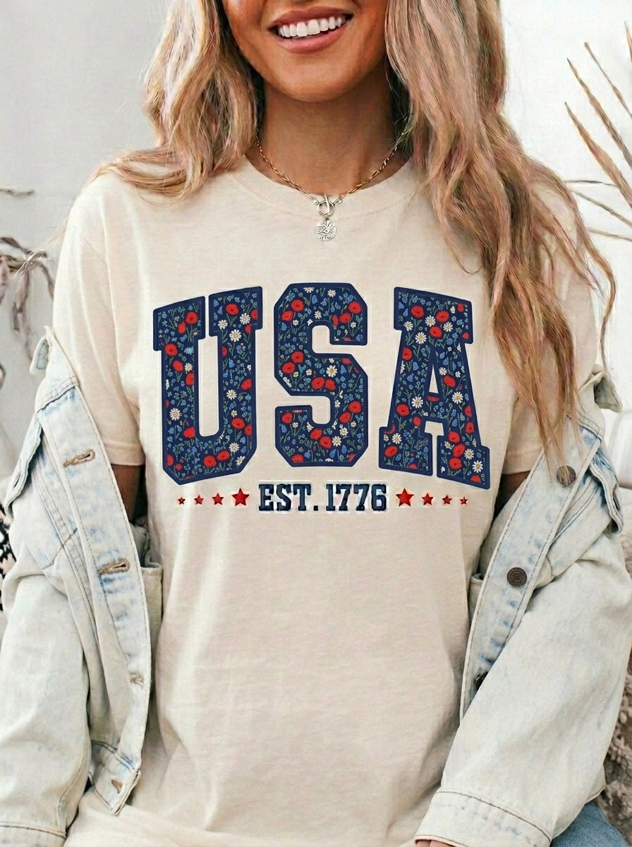 Vintage Patriotic American Start Print T-Shirt, Independence Day Unisex Red White Blue 1776 Graphic Tee
