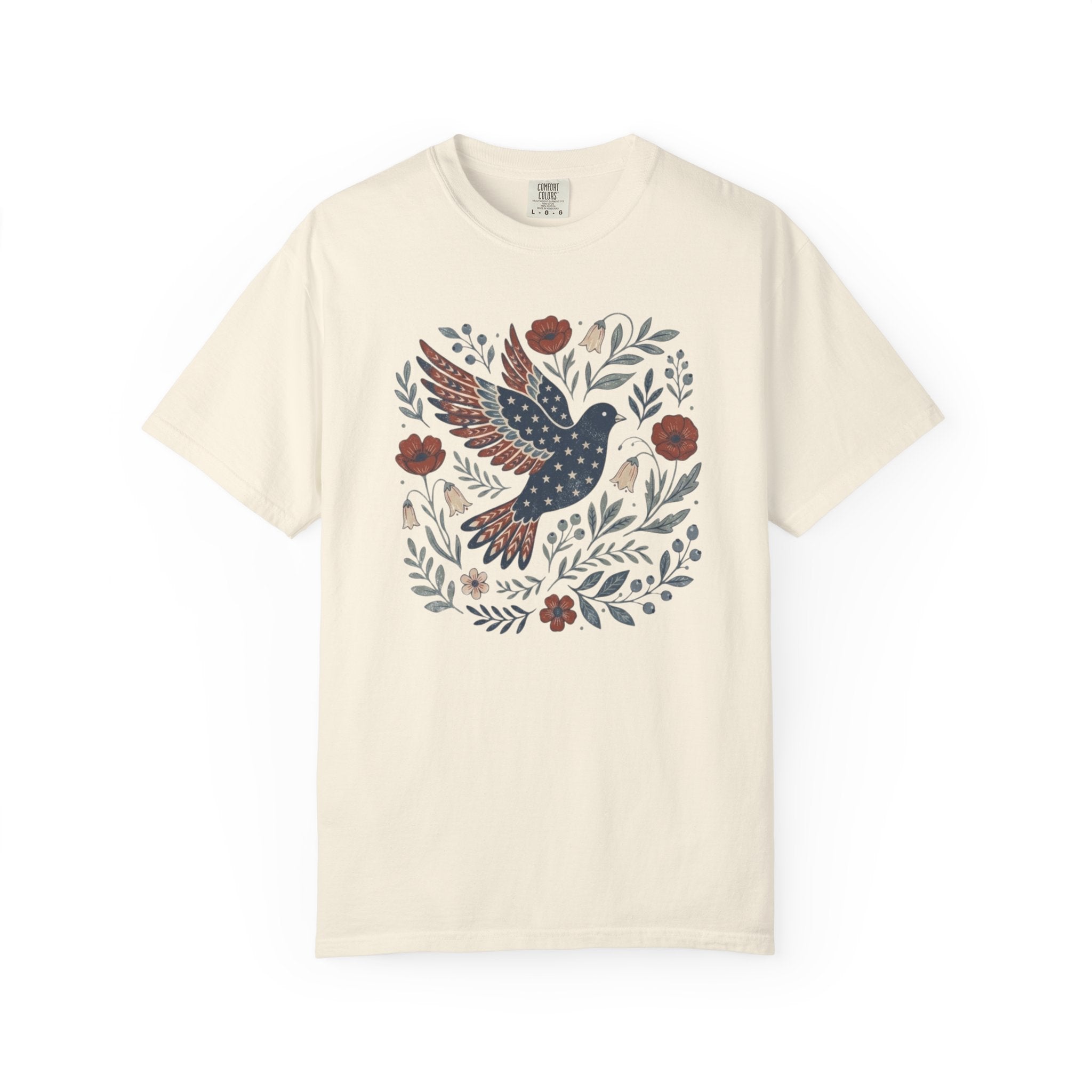 Folk-Art American Flag Bird t-shirt in Ivory