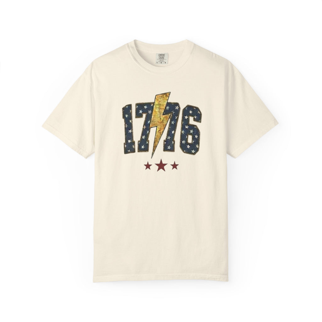 Navy Gold 1776 Varsity Lightning Bolt t-shirt in Ivory