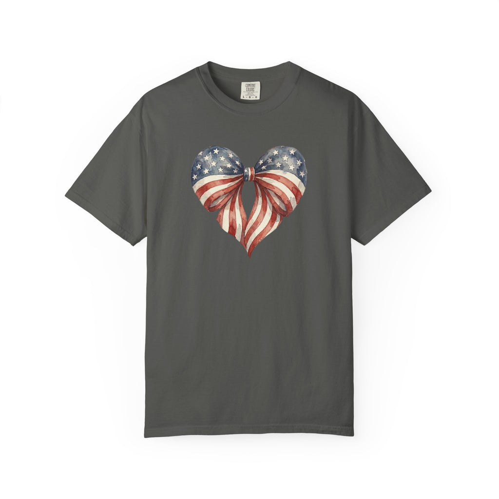 Vintage Patriotic Bow Ribbon Heart t-shirt in Pepper